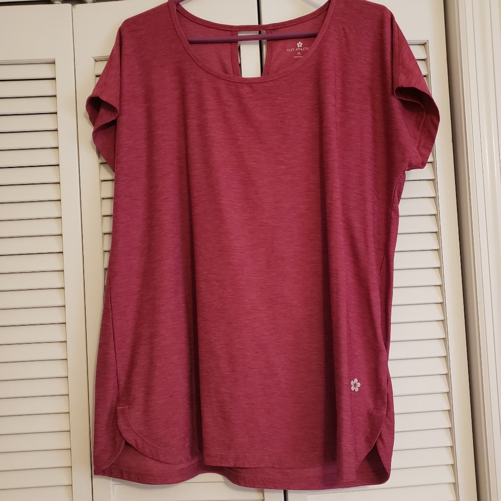 Keyhole back athletic top
